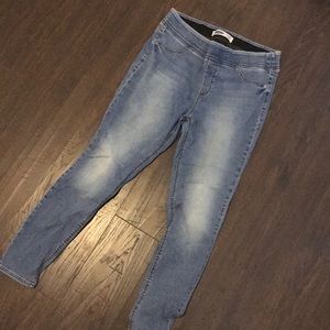 Old navy rockstar jeggings blue